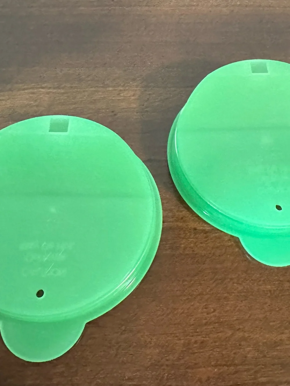 *EUC* Walt Disney Parks Rapid Refill Green Mug Set 2 Mickey and Friends